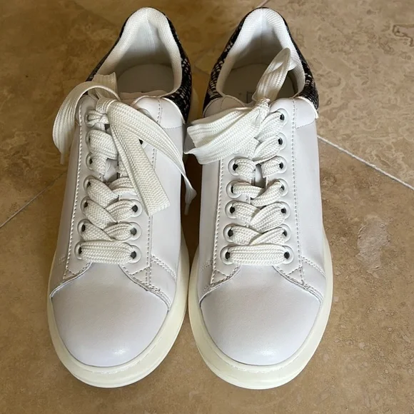 Steve Madden FROSTED2 Amazon.com: Steve Madden Zapatillas Frosted2 para hombre  main image 4